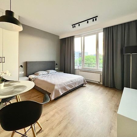 K22 Warszawa Zachodnia Slawinska 502 Apartment Bagian luar foto